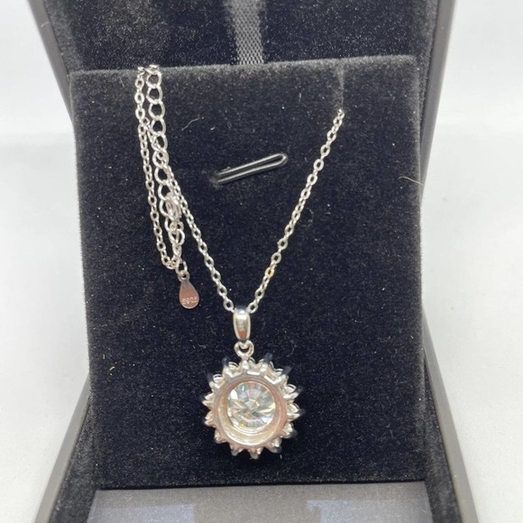 Huge Moissanite Diamond Necklace 5 Ct Pendant 925 18K Chain Brilliant Round Cut - Picture 11 of 12